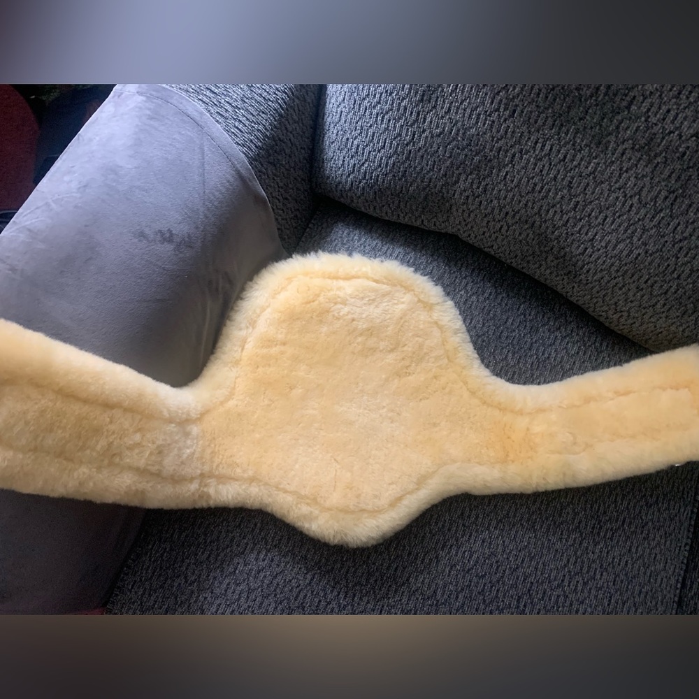 Brown Leather Pet Harness with Cream Sheepskin Trim - Picture 13 of 15